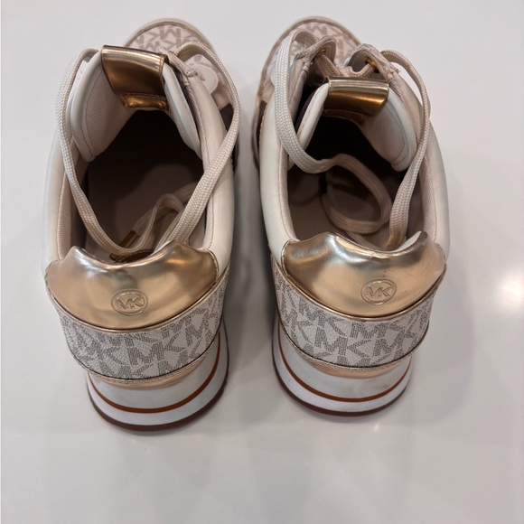 Michael Kors Women's Gold and White Maddy Trainers Size 9.5…WORN ONCE! - Picture 3 of 6